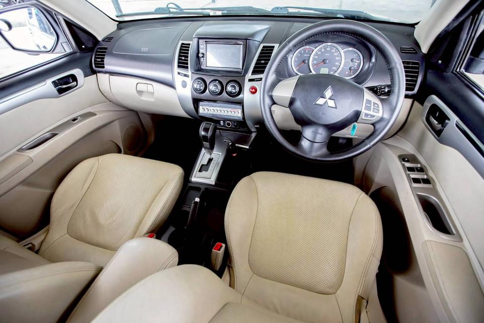 MITSUBISHI PAJERO Sport 2.5 GT ปี 2010 Auto สีดำ สวยมีทรง 15