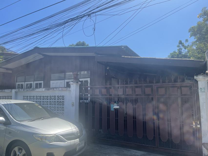 บ้านเดี่ยว
