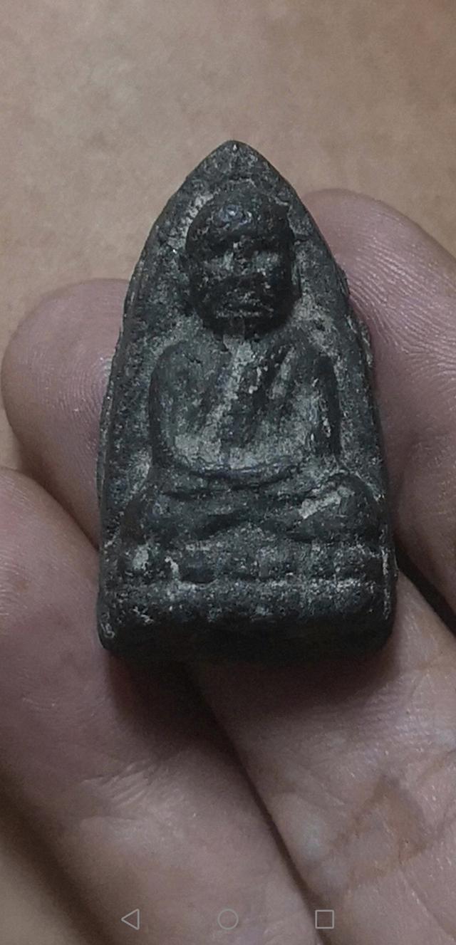 เปิด​ หลวงปู่ทวด​ เนื้อว่าน​ พิมพ์ใหญ่ไหล่จุดหัวขีดปี2497วัดช้างให้จ.ปัตตานี