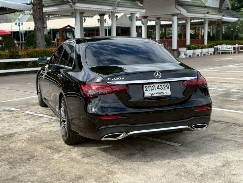 รหัสรถ SG4329 Benz E220d AMG Sport ปี2022 (Facelift) 6