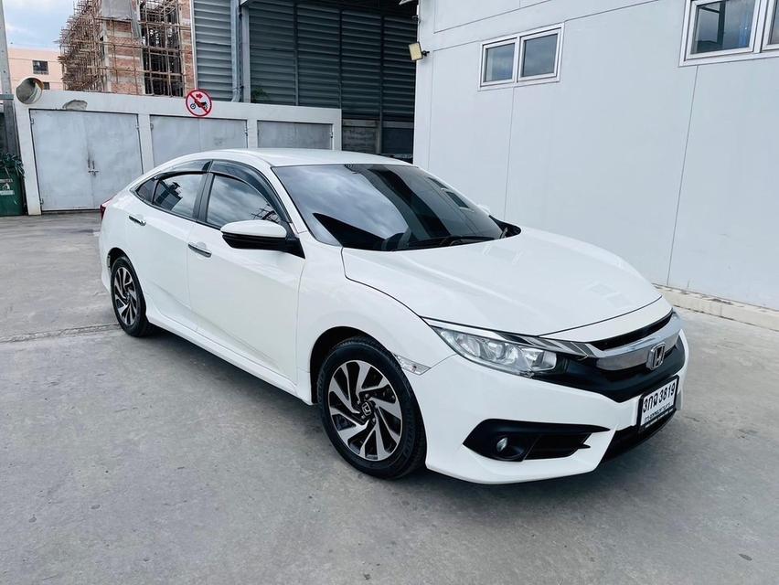 HONDA CIVIC 1.8EL TOP ปี 2016 สีขาว 1