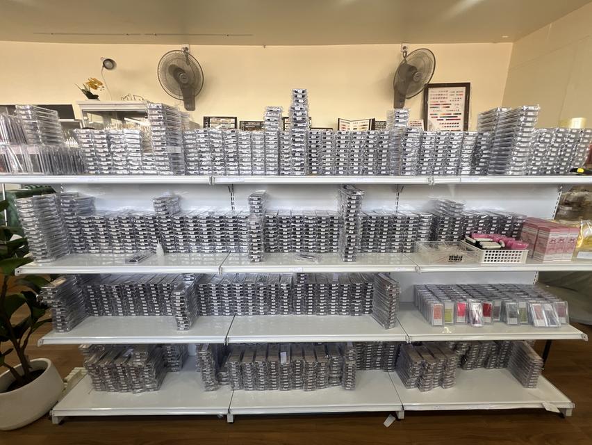 ขายส่งอุปกรณ์ทำเล็บต่อขนตา มีครบชุด ใครอยากเปิดร้าน อยากมีชุดทำเล็บเองที่บ้าน ชาจสีเล็บเป็นหมื่นๆสี ราคาส่งจากจีน มีให้เลือกเยอะมาก ติดต่อ0859898398 7