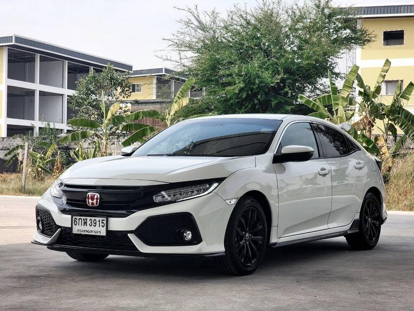 Honda Civic FK 1.5 Turbo hatchback 5 ประตู 2017 รถสวยจริงใหม่มากใช้น้อย ประวัติครบ  1