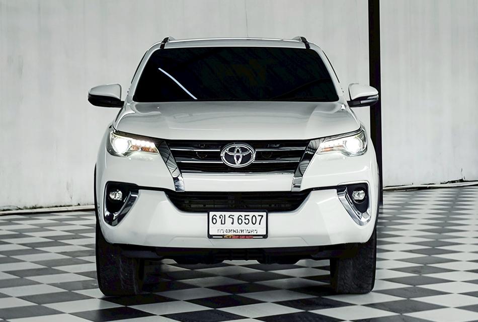 รถยนต์มือสองสภาพพร้อมใช้งาน 6