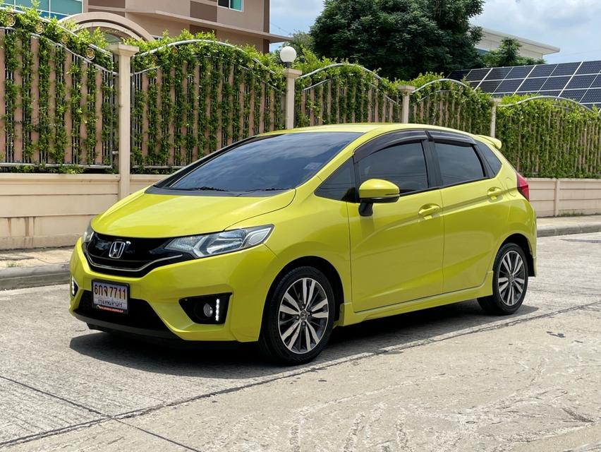 HONDA JAZZ GK 1.5 SV ปี 2014 เกียร์AUTO สภาพนางฟ้า