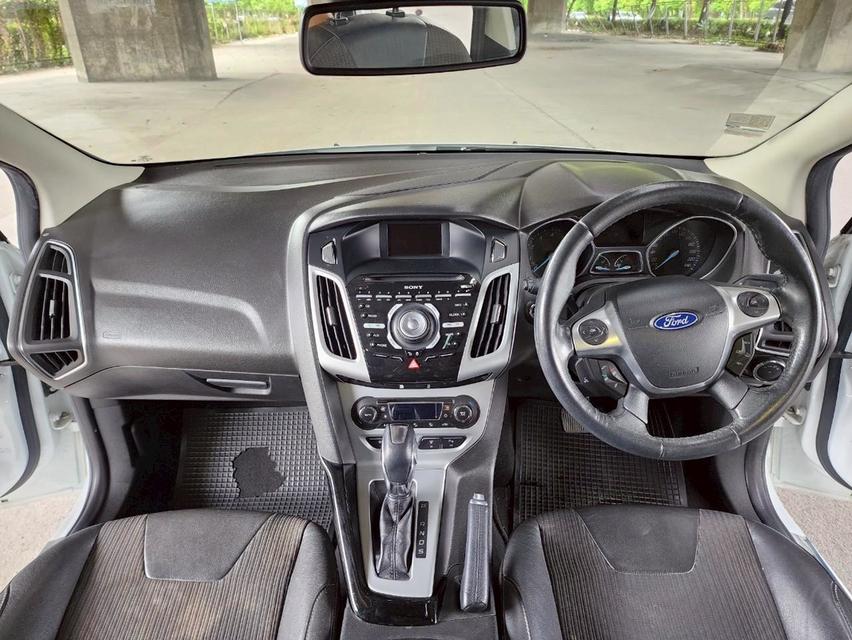 Ford Focus 2.0 Sport+ Hatchback AT ปี 2014 12