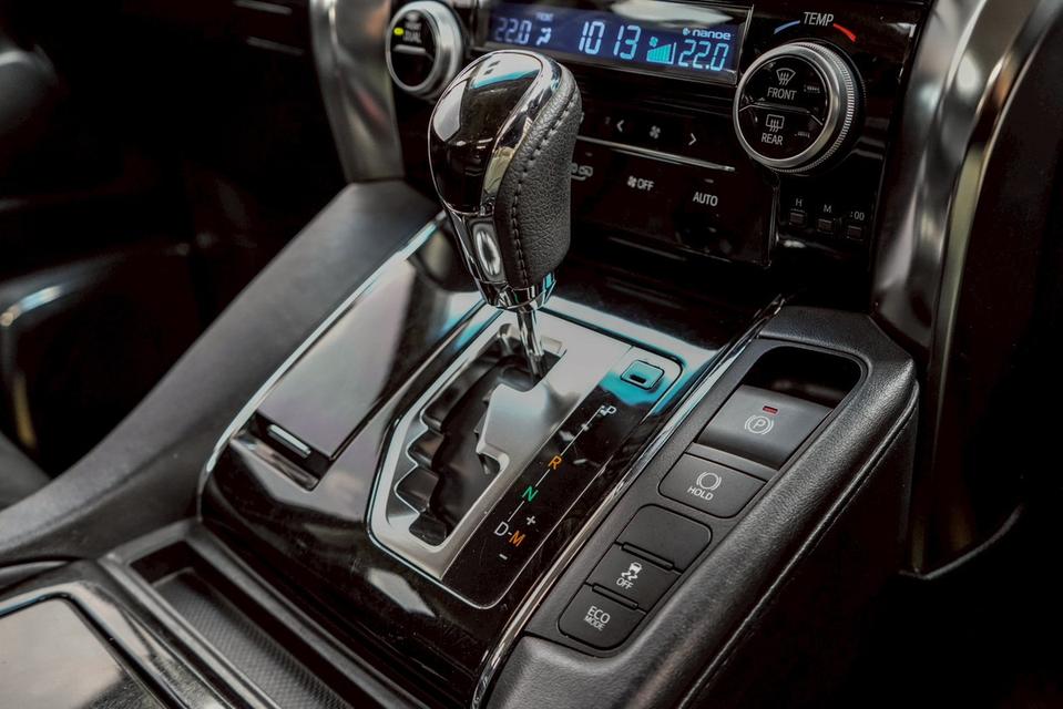 Toyota ALPHARD 2.5 auto 20