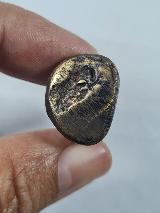 รูปหล่อหลวงพ่อเงิน.. รูปที่ 5