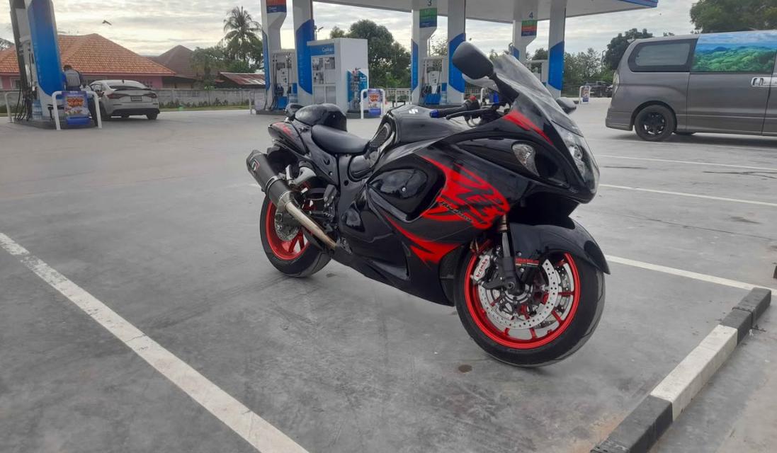 Suzuki Hayabusa GSX 1300 R ปี 2011 5