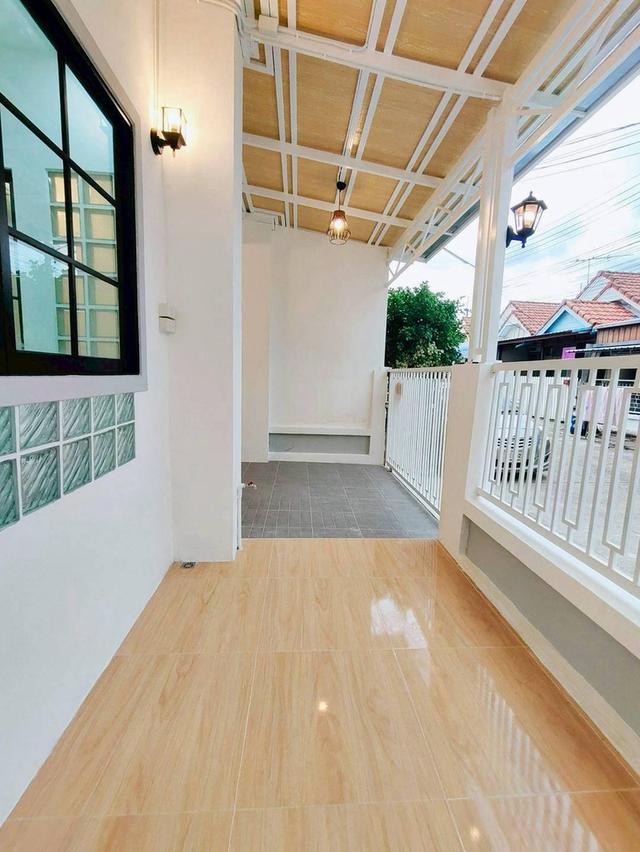หมู่บ้านวรารักษ์ รังสิตคลองสาม ทาวน์เฮาส์ชั้นเดียว  ตกแต่งใหม่ เหมือนบ้านพักตากอากาศ เหมาะกับการพักผ่อน 5