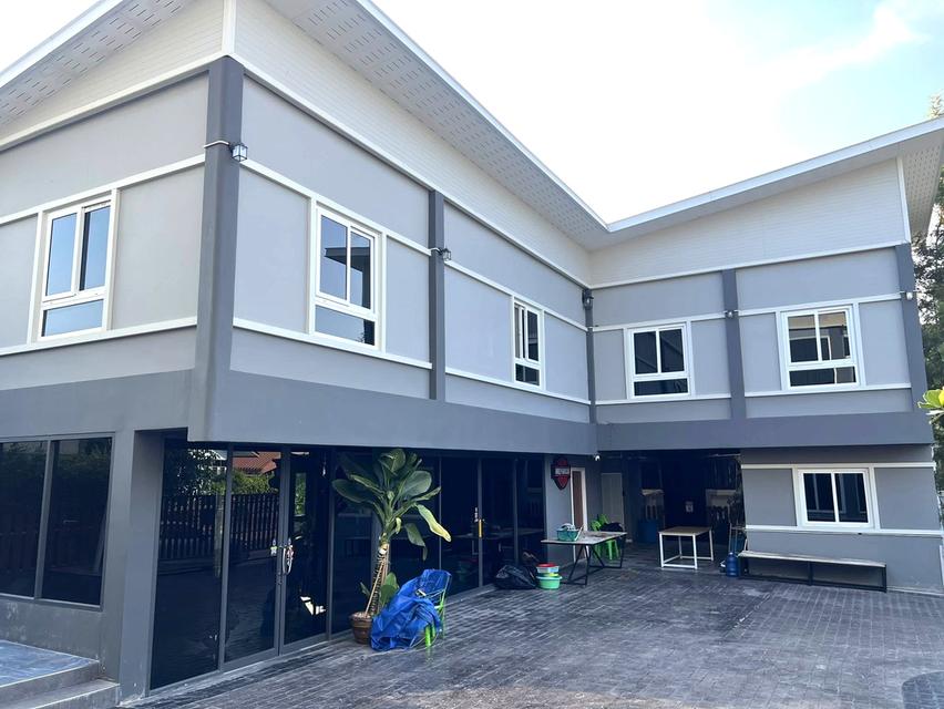ขายบ้านเดี่ยว 2 ชั้น 2 หลัง เนื้อที่รวม 250 ตารางวา พร้อมอยู่  ทำเลทองติดสะพานมิตรภาพไทย-ลาว จังหวัดหนองคาย ราคาลดสุดพิเศษ 2