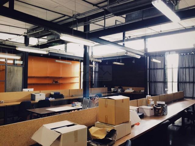 ขาย อาคารสำนักงาน Loft Style พระราม 9 ซอย 64 พื้นที่ 792 ตรม. อาคารเก็บของ พร้อมเฟอร์นิเจอร์ พร้อมเข้าใช้งาน ใกล้เดอะไนน์พระราม 9 ใกล้สุวรรณภูมิ เดินท 13