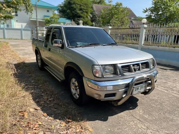 รีบขาย NISSAN FRONTIER 4