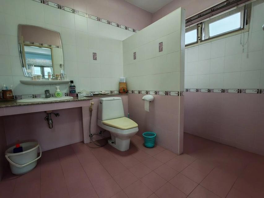 ขายบ้านเดี่ยวมือสอง ซอยติวานนท์ 18 แยก 3/8 เนื้อที่ 125 ตร.ว. ใกล้ทางด่วนศรีรัช และรถไฟฟ้าสายสีม่วงสถานีกระทรวงสาธารณสุข 16