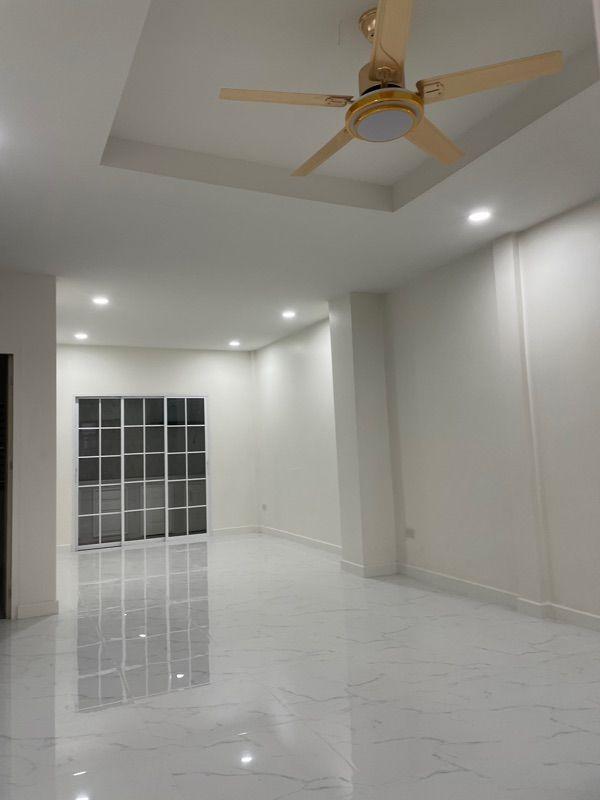 ให้เช่าทาวน์โฮม 2 ชั้น รีโนเวทใหม่ หมู่บ้านภัทรพาร์ค บางคูวัด – ปทุมธานี 2