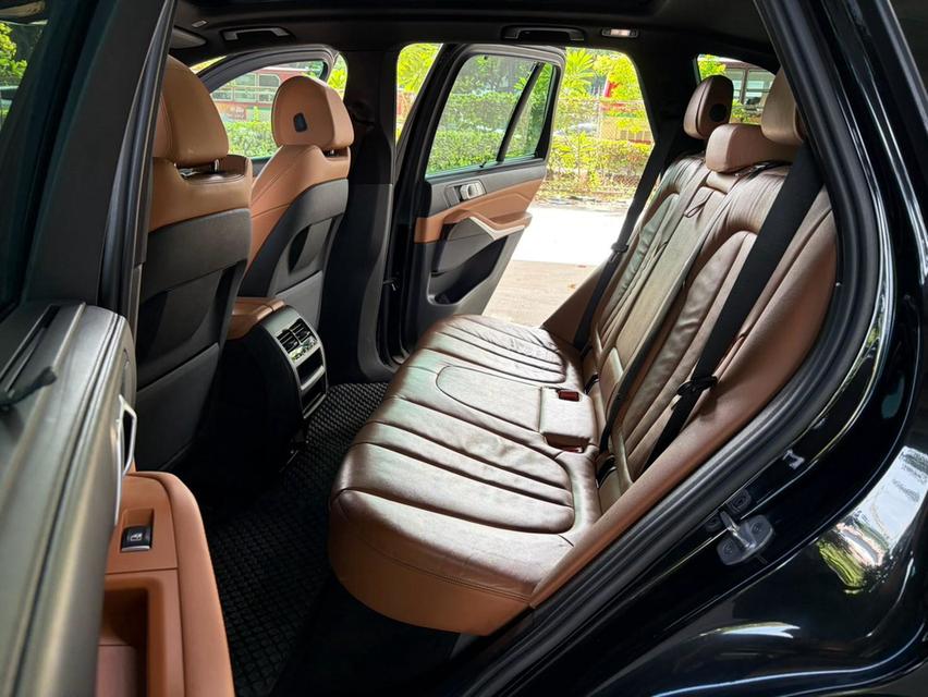 🚗 2022 BMW X5 xDrive30d M Sport AT รูปที่ 17