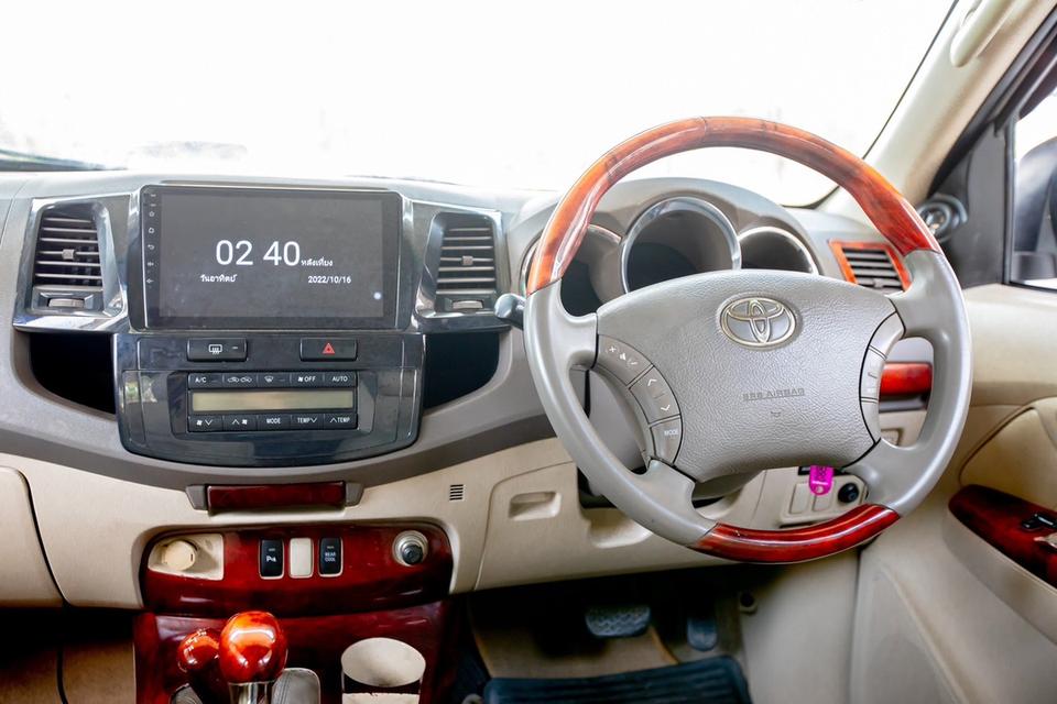 TOYOTA FORTUNER 2.7 V 4WD ปี 2005 เกียร์ออโต้ 12