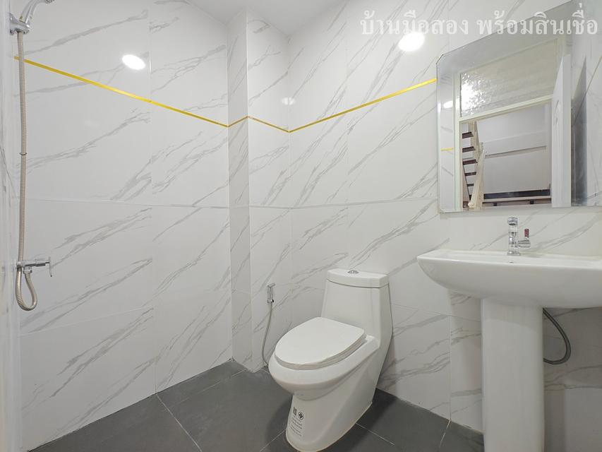 หมู่บ้านอยู่เจริญ 4 คลอง4 13