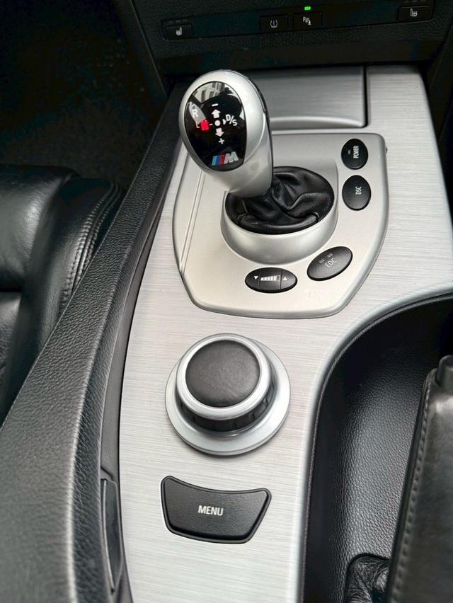  BMW M5 TOP 2010 สีขาว MINOR CHANGE เครื่องเบนซิน ของ M5 แท้ทั้งคัน 8