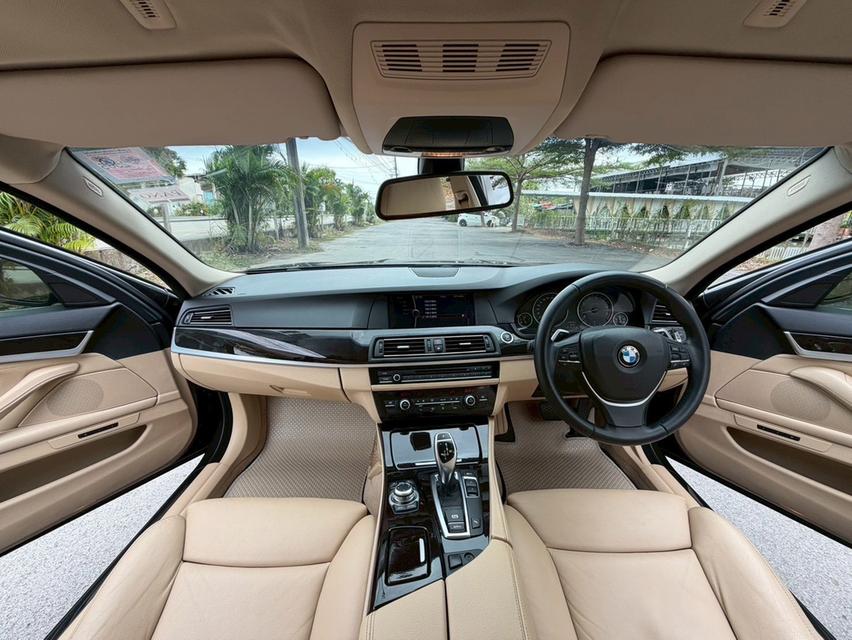 BMW 523i Highline 2011 จด 2012 8
