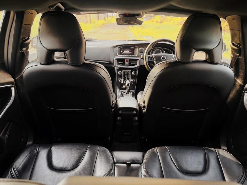 ปี2018 VOLVO V40 T4 (MNC) TOP มือเดียวป้ายแดง รูปที่ 13