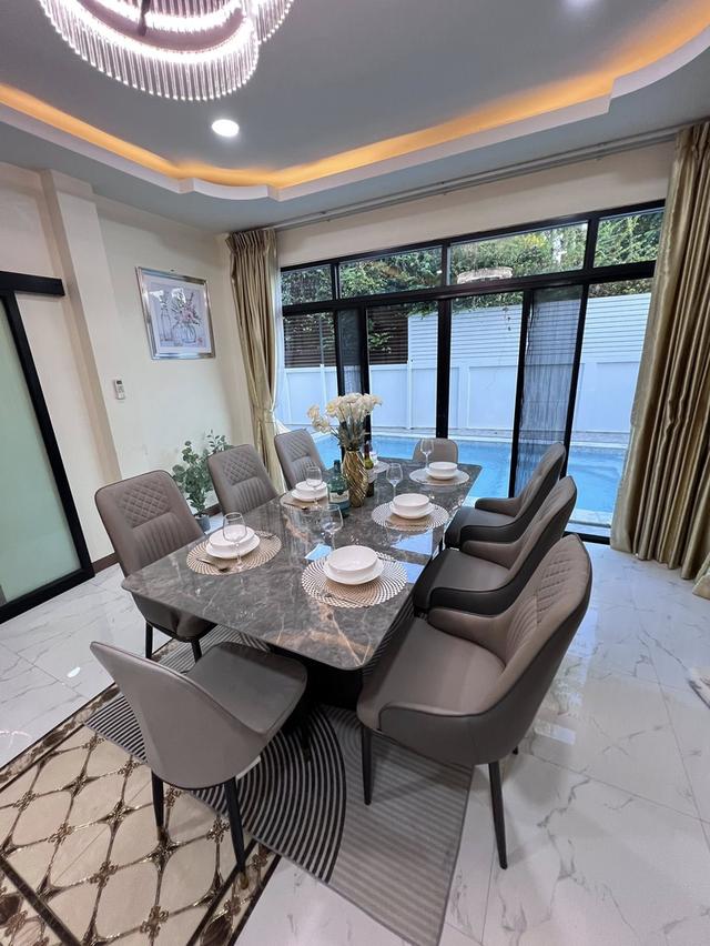 Pool villa 2 ชั้น 🏊‍♀️💗มี 5 ห้องนอน 3 ห้องน้ำ  ราคา 7.8 ล้านบาท  !!โอนคนละครึ่ง 14