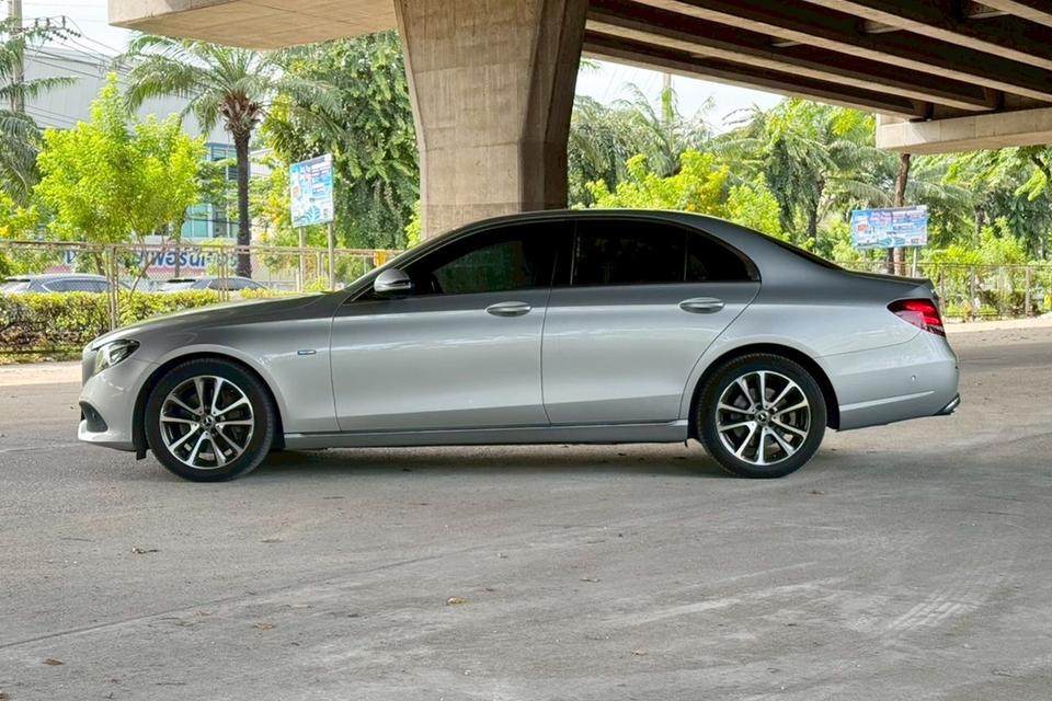 Mercedes-Benz E350e Avantgarde Facelift W213 AT ปี 2019 รถมือเดียว สภาพดี 8