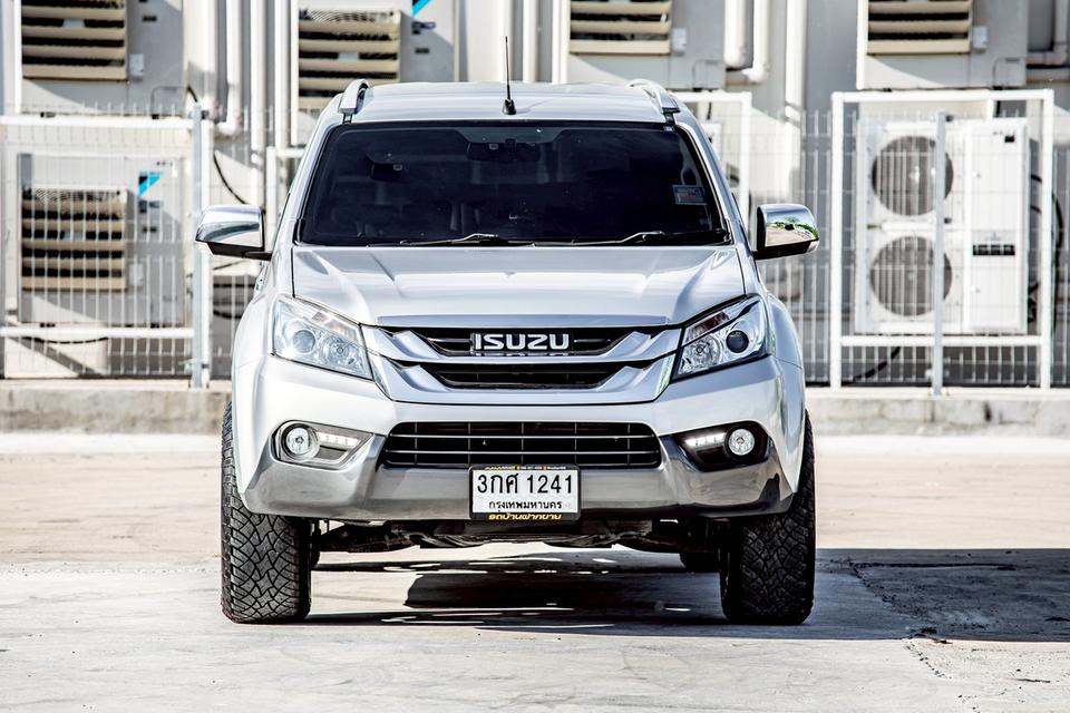 ISUZU Mu-X 2.5 DVD ปี 2014 สีเทา
