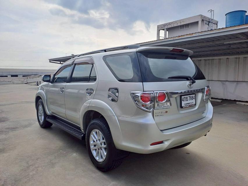 Toyota Fortuner 3.0 V  2WD รุ่นท็อป ปี2015 สีเทา มือเดียวจากป้ายแดง เข้าศูนย์ตลอด ไมล์แท้ 4