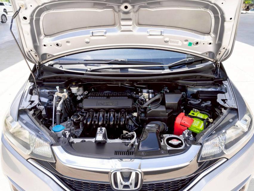 Honda Jazz 1.5V ปี 2018 18