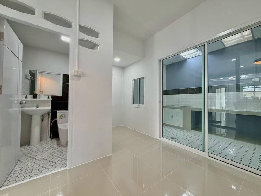 หมู่บ้านธนพัฒนา ... 8