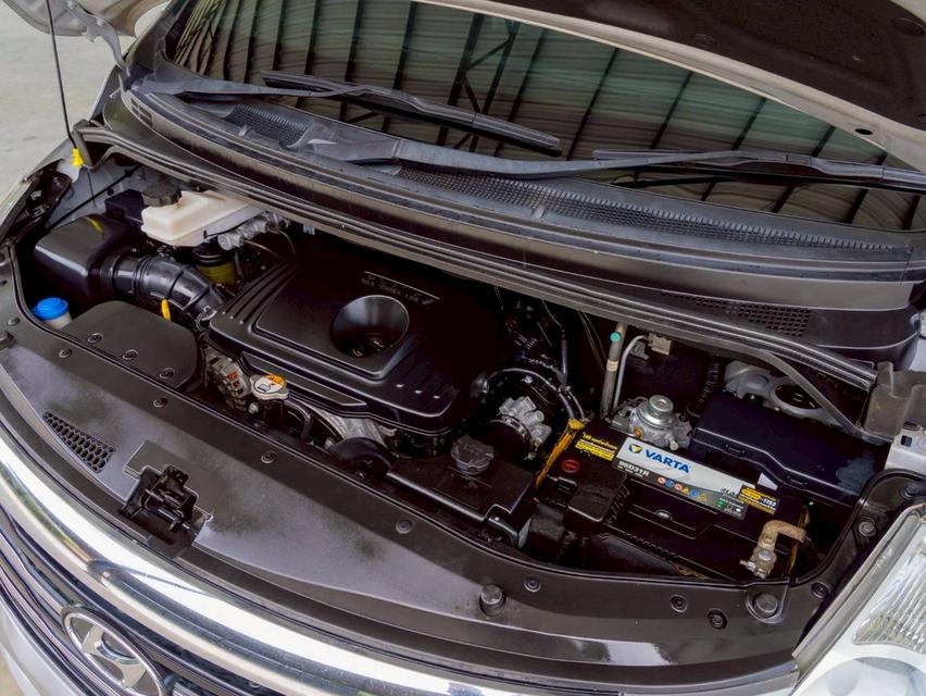 ขาย Hyundai H1 2.5Deluxe ปี13 18