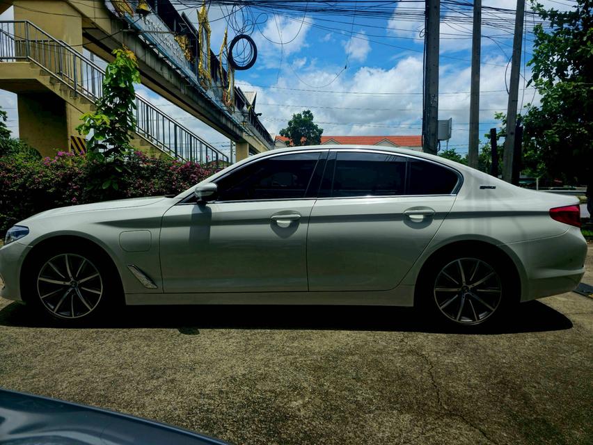 รหัสรถ BAC9365 BMW SERIES 5 530e 2.0 ELITE G30 ปี 2019 จดทะเบียนปี 2021 6