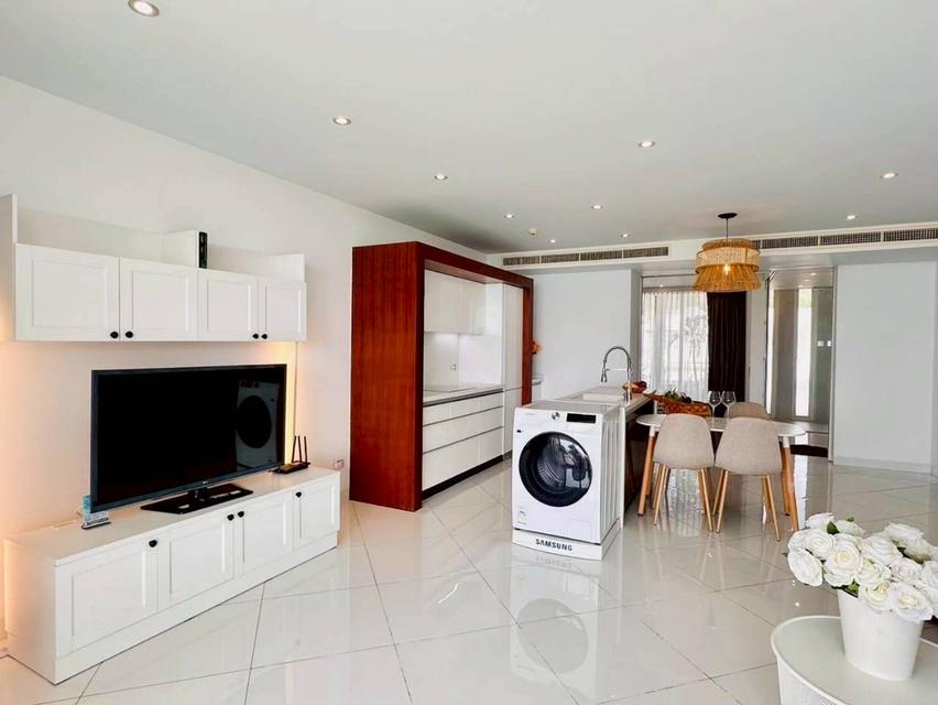 ✨ คอนโดหรูติดทะเล – Pure Sunset Beach 12