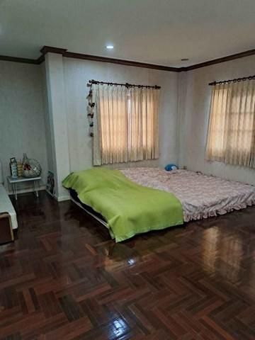 ให้เช่าบ้านเดี่ยว หลังมุม ใกล้ห้างสรรพสินค้าเซ็นทรัลแจ้งวัฒนะ โครงการยิ่งรวยนิเวศน์ เดินทางสะดวก ใกล้อิมแพ็ค เมืองทองธาน 5