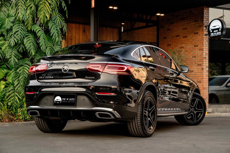 Mercedes-Benz GLC220d Coupe AMG 4matic ปี 2021 📌𝗚𝗟𝗖 𝟮𝟮𝟬𝗱 คูเป้ ไฟใหม่! ไม่ได้มาบ่อยๆ สนใจทักแอดด่วน ⚡️ 2