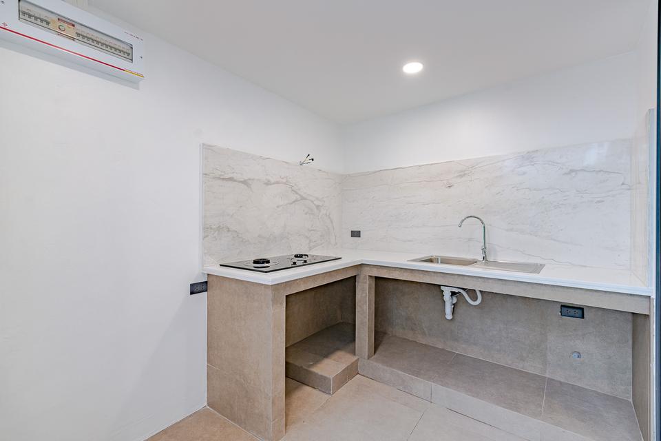 ด่วนลดราคาลงแล้ว ทาวน์เฮาส์ 2 ชั้น เอกมัย 12 (ปรีดี 31) 11