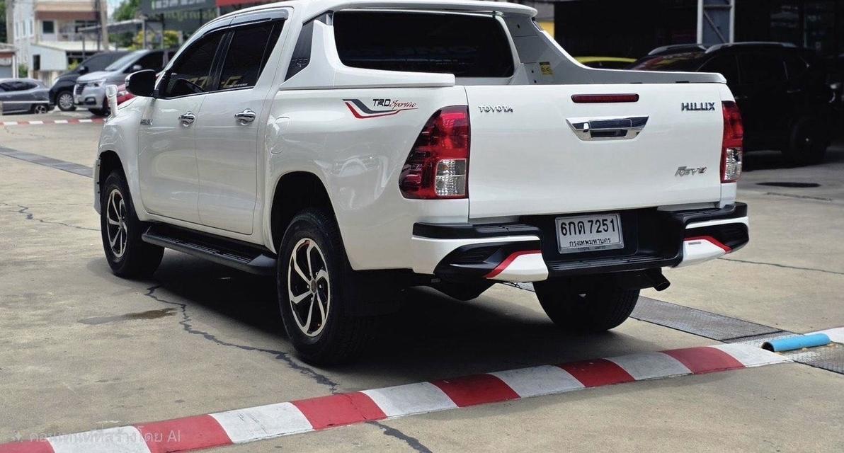 Toyota Hilux Revo Double Cab 2.4 TRD Sportivo ปี 2017 ราคา 485,000 บาทไมล์ 132,xxx กม.รถบอดี้เดิม มือเดียวจากป้ายแดงน็อตไม่ขยับ รูปที่ 2
