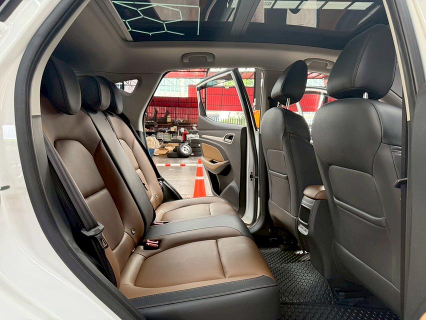 รถสวยสภาพดี ออฟชั่นจัดเต็ม  ใช้งานน้อย 67,000กม MG ZS 1.5 X+ SUNROOF ปี2021  9