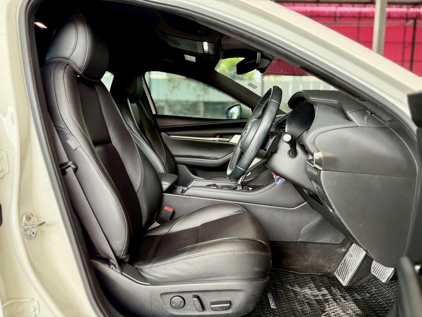MAZDA MAZDA3 2.0 SP SPORTS 2020  10