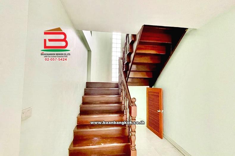 บ้านเดี่ยว เนื้อที่ 64 ตรว. หมู่บ้านปรารถนาคันทรีโฮม ใกล้โรงพยาบาลธัญบุรี เขตธัญบุรี ปทุมธานี 10