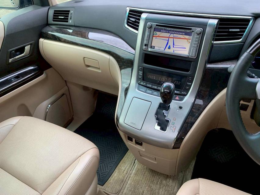 TOYOTA ALPHARD 2.4 V ปี2014 (สีดำ) 10