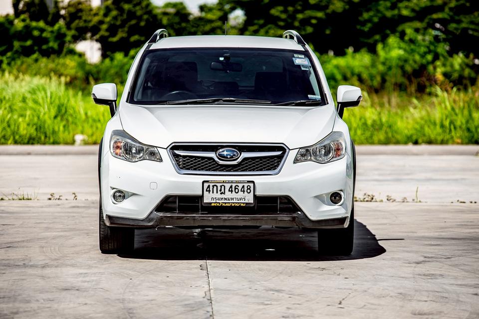 Subaru Xv 2.0 AWD สีขาว ปี 2013