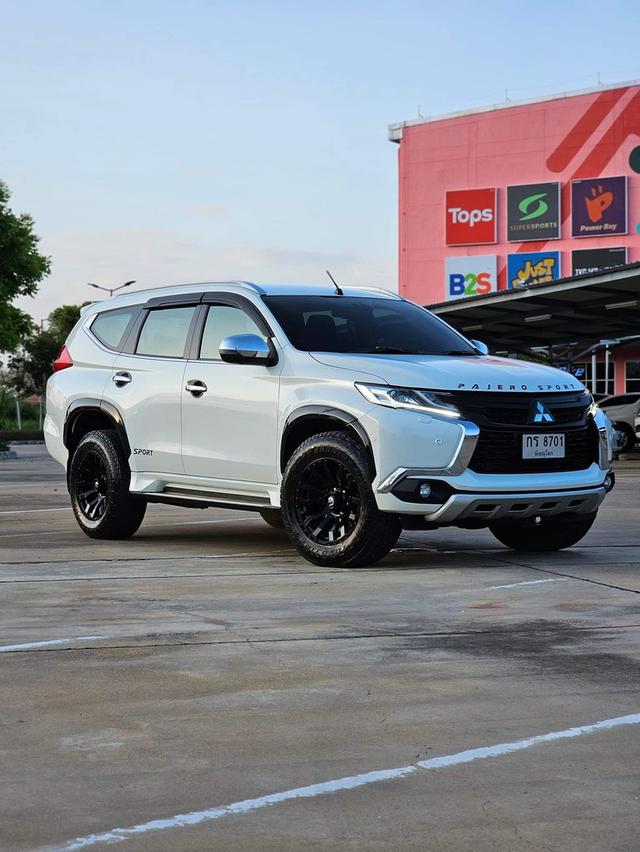 Mitsubishi Pajero Sport 2.4D GT Premium