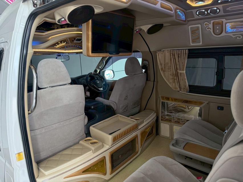 2014 TOYOTA COMMUTER, 3.0 D4D 16