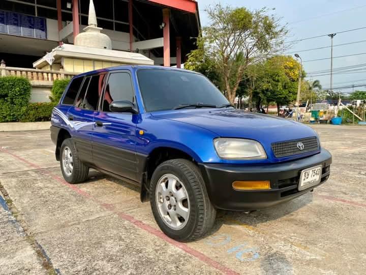 Toyota Rav4 รีบขาย