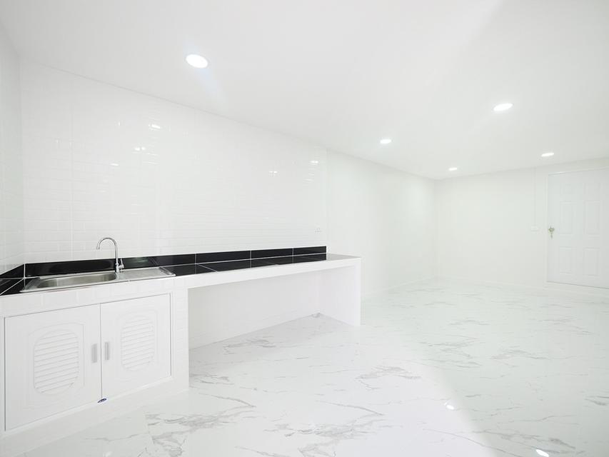 🔥Clearance Sale บ้านแฝดรีโนเวทใหม่ หลังใหญ่ พรีเมียม ม.คันทรีพาร์ค 15 ปทุมธานี–สามโคก 11