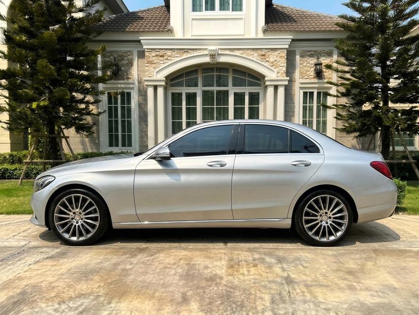 ปี2017 Mercedes-Benz C350e AMG ตรวจสภาพ 5⭐️⭐️⭐️⭐️⭐️ รูปย่อยที่ 4
