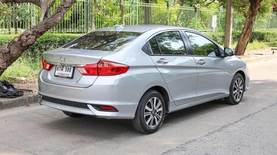 Honda CITY 1.5 V+ ปี 2019 สี เทา  4