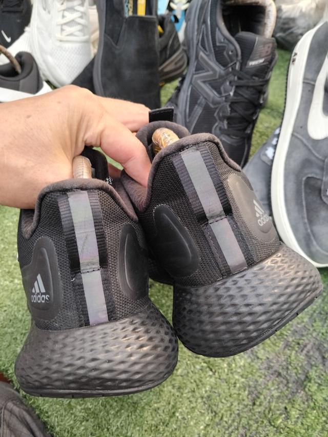 ADIDAS EDGE GAMEDAYEUR 41.5/26สภาพสวยไม่ซ่อมพื้นเต็ม590ค่าส่ง50 รูปที่ 4